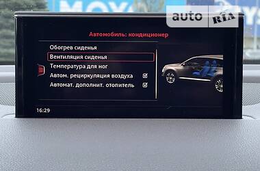 Внедорожник / Кроссовер Audi Q7 2016 в 