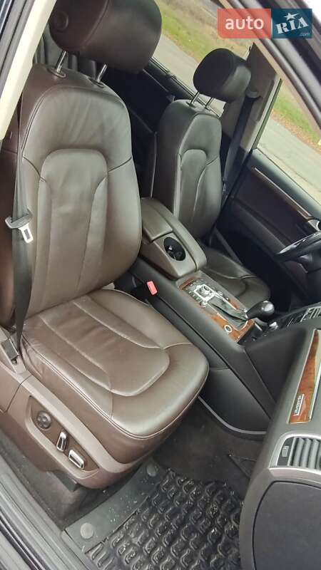 Позашляховик / Кросовер Audi Q7 2010 в Баришівка