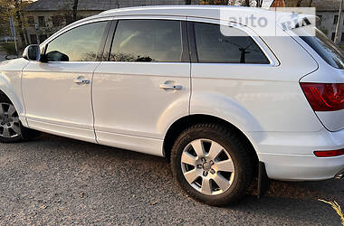 Внедорожник / Кроссовер Audi Q7 2013 в Запорожье