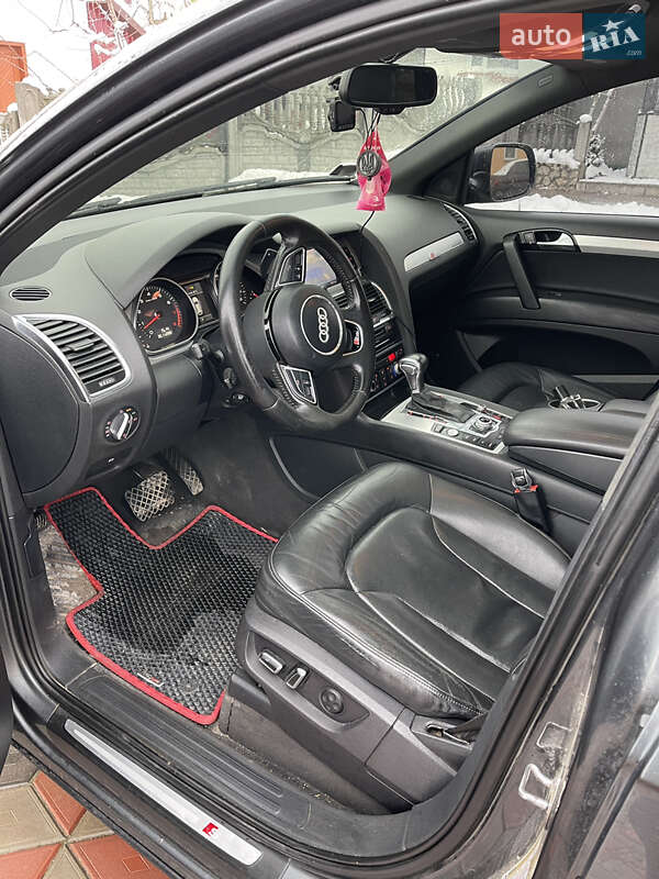Позашляховик / Кросовер Audi Q7 2013 в Тернополі