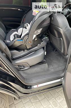 Внедорожник / Кроссовер Audi Q7 2011 в 