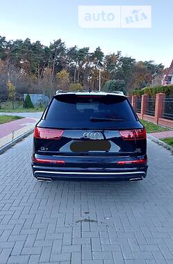 Позашляховик / Кросовер Audi Q7 2016 в Ковелі