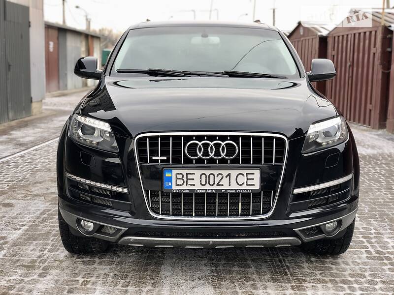 Позашляховик / Кросовер Audi Q7 2012 в Рівному