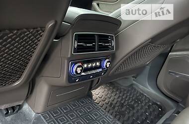 Внедорожник / Кроссовер Audi Q7 2017 в 