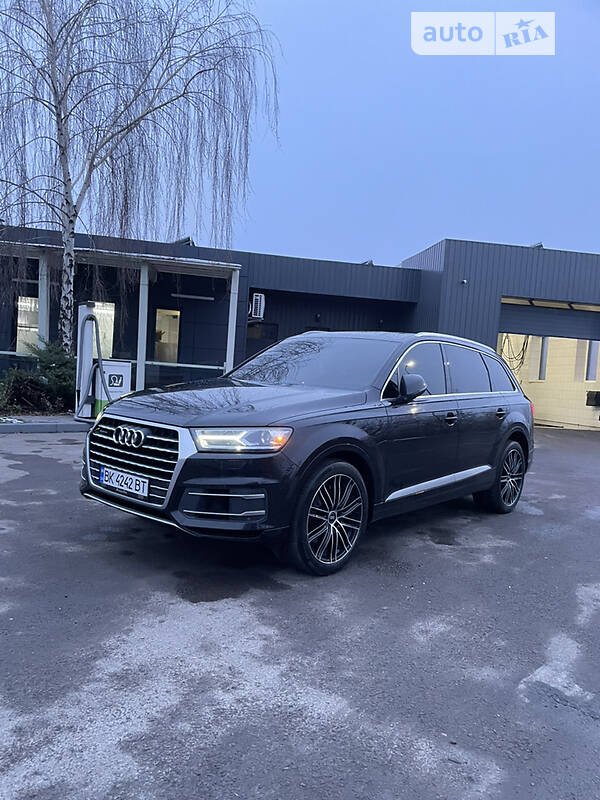 Audi Q7 2018