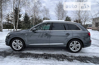 Внедорожник / Кроссовер Audi Q7 2016 в Луцке