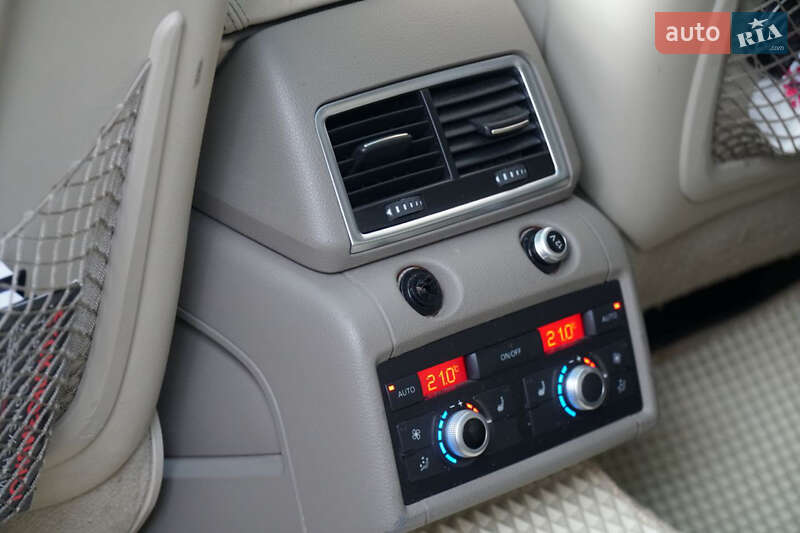 Позашляховик / Кросовер Audi Q7 2014 в Чернівцях