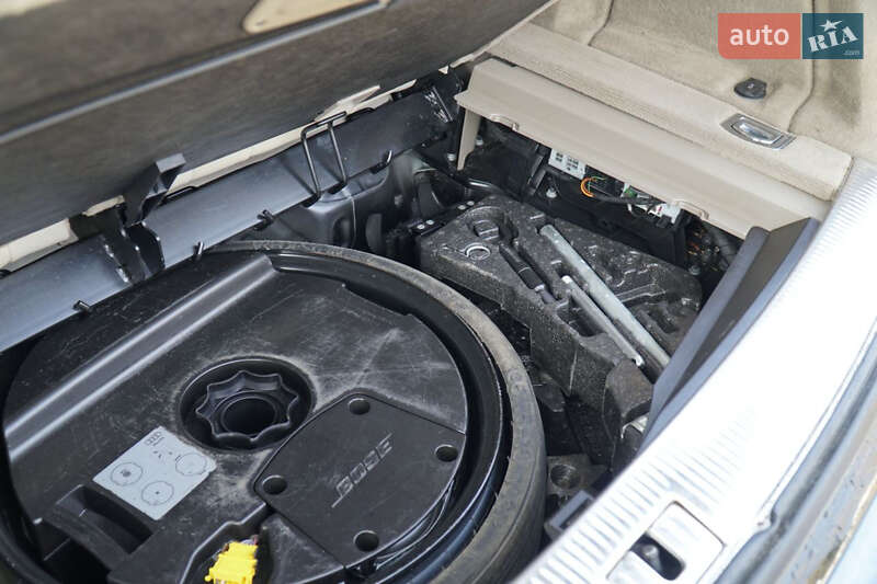 Позашляховик / Кросовер Audi Q7 2014 в Чернівцях