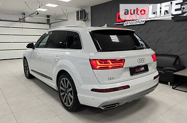 Внедорожник / Кроссовер Audi Q7 2015 в Тернополе
