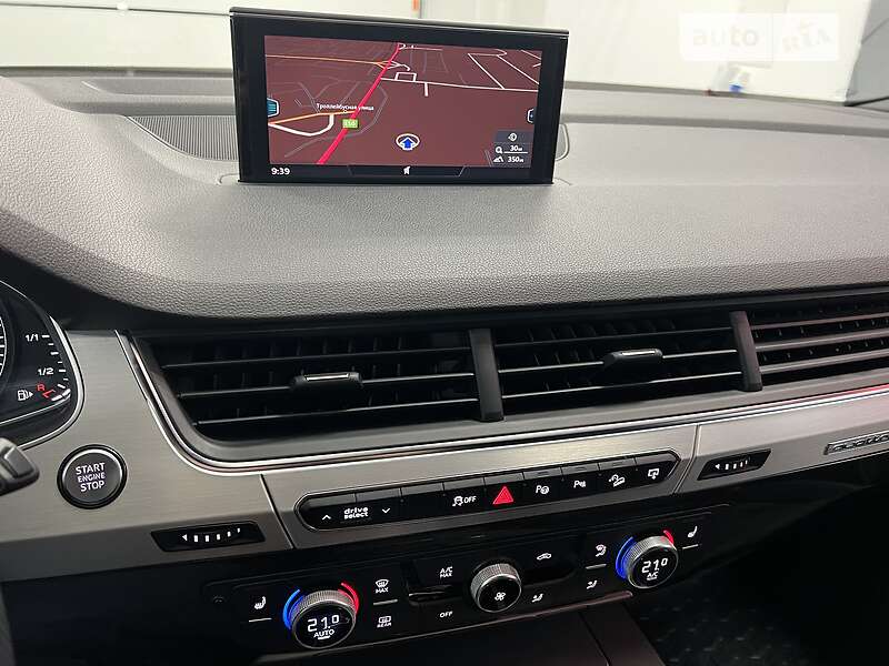 Внедорожник / Кроссовер Audi Q7 2015 в Тернополе