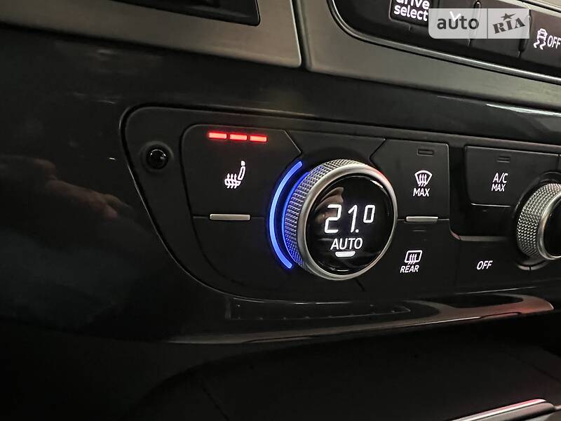 Внедорожник / Кроссовер Audi Q7 2015 в Тернополе