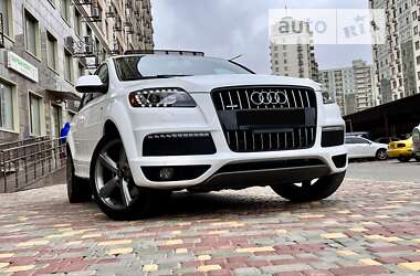 Внедорожник / Кроссовер Audi Q7 2010 в Одессе