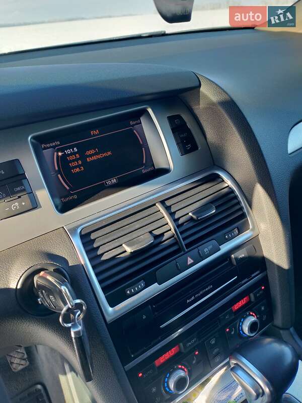 Позашляховик / Кросовер Audi Q7 2012 в Полтаві фото 23 Позашляховик / Кросовер Audi Q7 2012 в Полтаві