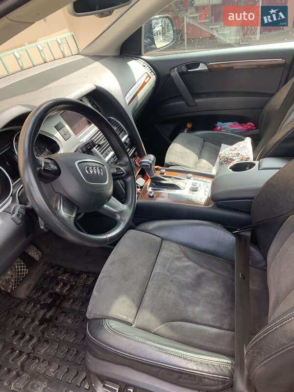 Внедорожник / Кроссовер Audi Q7 2013 в Бродах