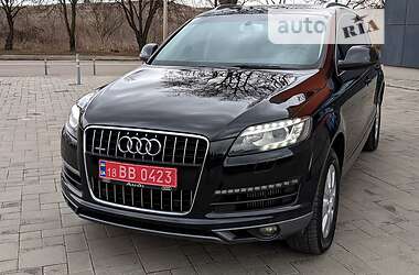 Внедорожник / Кроссовер Audi Q7 2014 в 