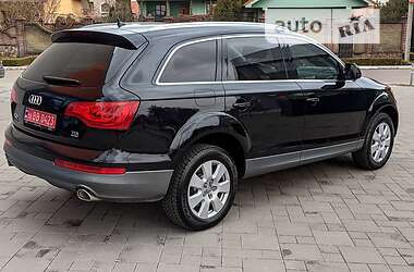 Внедорожник / Кроссовер Audi Q7 2014 в 