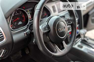 Внедорожник / Кроссовер Audi Q7 2014 в 