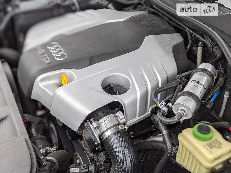 Внедорожник / Кроссовер Audi Q7 2014 в Ровно