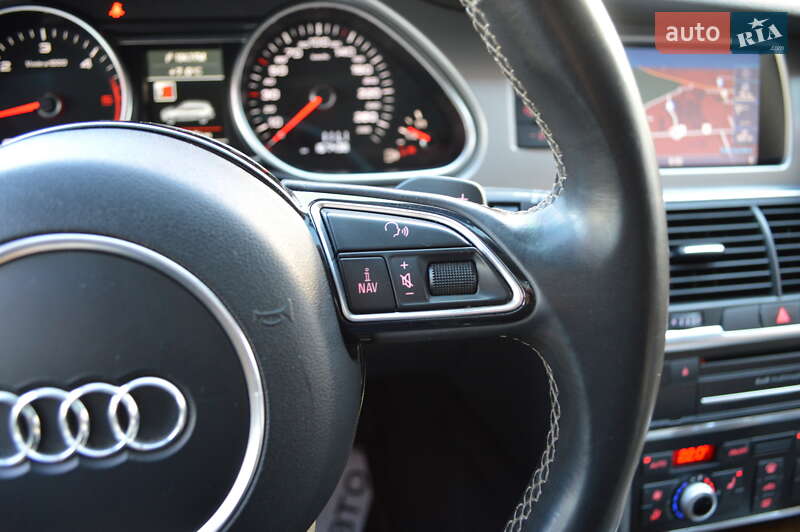 Позашляховик / Кросовер Audi Q7 2013 в Львові