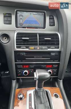 Внедорожник / Кроссовер Audi Q7 2014 в 