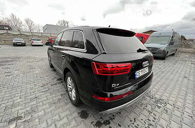 Внедорожник / Кроссовер Audi Q7 2017 в Черновцах