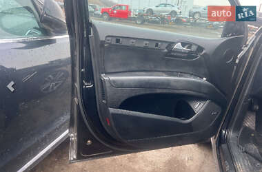 Внедорожник / Кроссовер Audi Q7 2012 в 