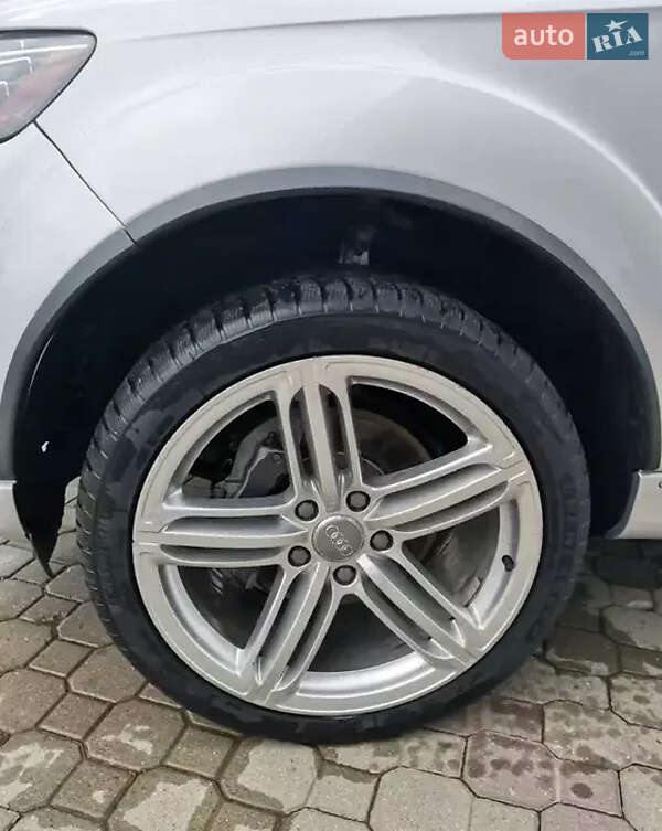 Внедорожник / Кроссовер Audi Q7 2015 в Львове
