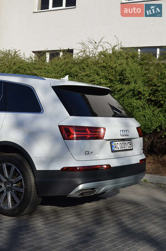 Внедорожник / Кроссовер Audi Q7 2018 в Луцке