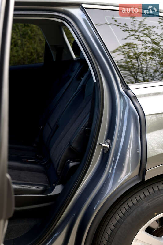 Позашляховик / Кросовер Audi Q7 2017 в Харкові фото 9 Позашляховик / Кросовер Audi Q7 2017 в Харкові
