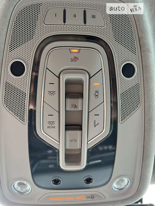 Позашляховик / Кросовер Audi Q7 2016 в Києві фото 10 Позашляховик / Кросовер Audi Q7 2016 в Києві