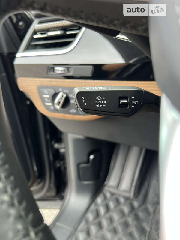 Позашляховик / Кросовер Audi Q7 2016 в Києві фото 27 Позашляховик / Кросовер Audi Q7 2016 в Києві