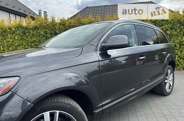Внедорожник / Кроссовер Audi Q7 2012 в 