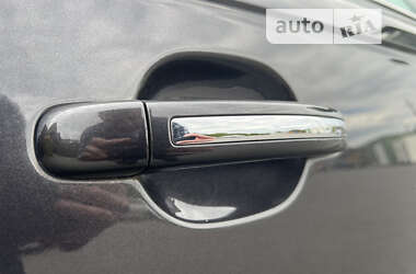 Внедорожник / Кроссовер Audi Q7 2012 в 