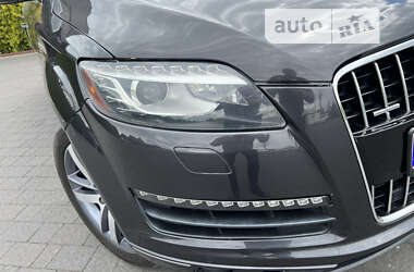 Внедорожник / Кроссовер Audi Q7 2012 в 