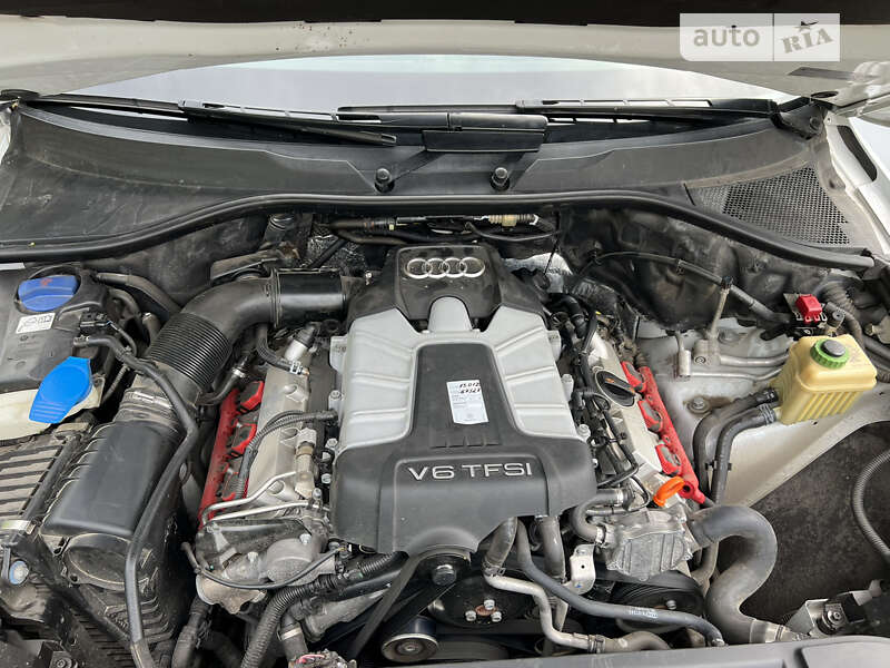 Позашляховик / Кросовер Audi Q7 2013 в Луцьку