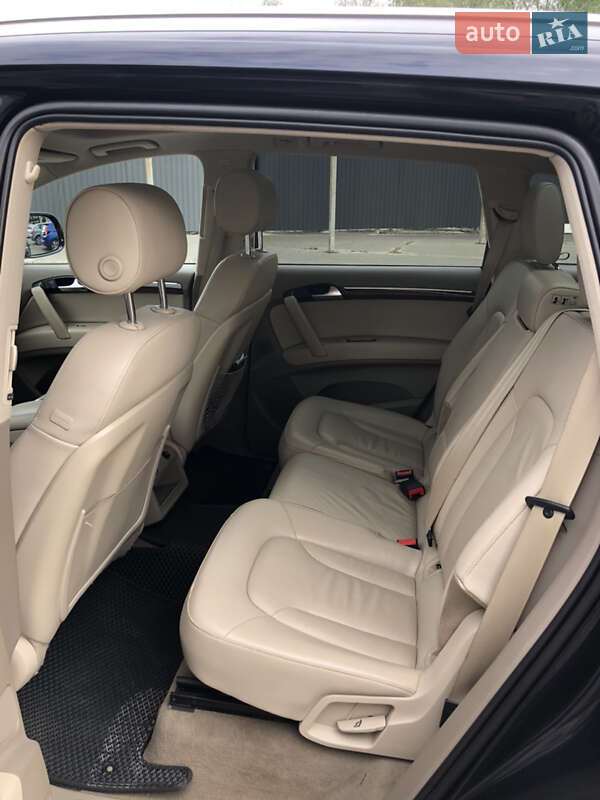 Позашляховик / Кросовер Audi Q7 2011 в Києві фото 10 Позашляховик / Кросовер Audi Q7 2011 в Києві