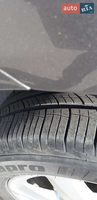 Позашляховик / Кросовер Audi Q7 2011 в Романіву