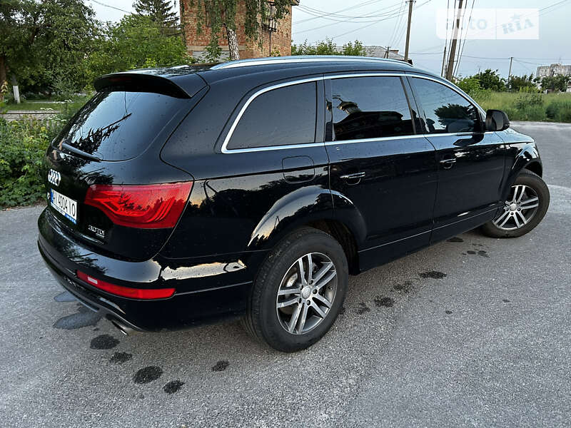Внедорожник / Кроссовер Audi Q7 2010 в Мироновке