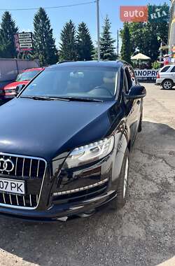 Внедорожник / Кроссовер Audi Q7 2010 в 