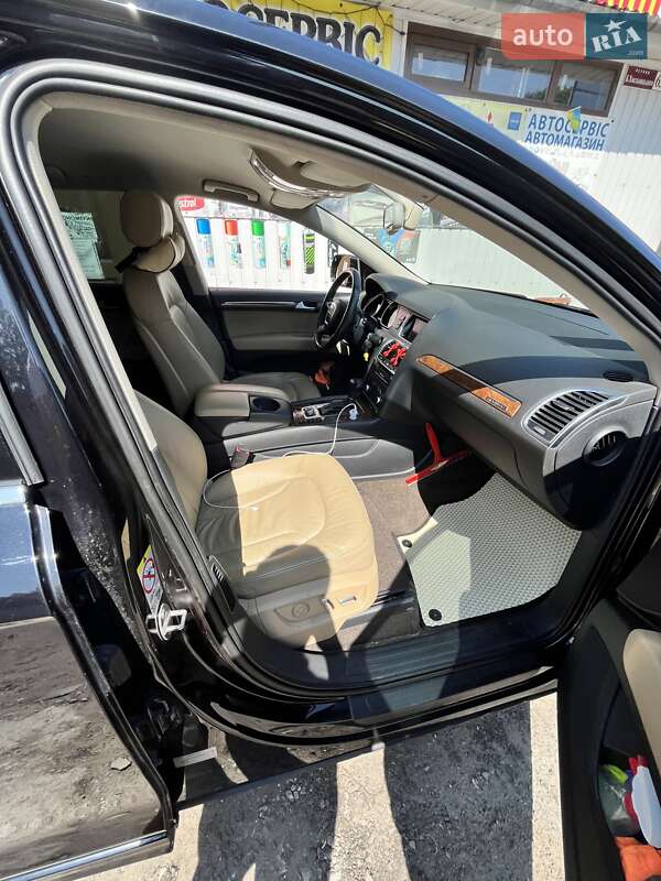 Внедорожник / Кроссовер Audi Q7 2010 в Рава-Русской фото 37 Внедорожник / Кроссовер Audi Q7 2010 в Рава-Русской