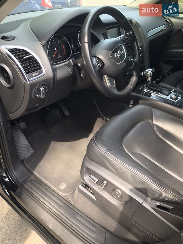 Внедорожник / Кроссовер Audi Q7 2013 в Виннице