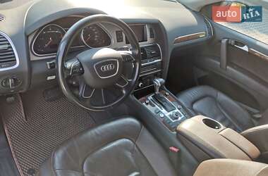 Внедорожник / Кроссовер Audi Q7 2015 в 