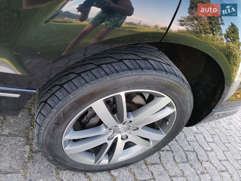 Внедорожник / Кроссовер Audi Q7 2015 в Киеве