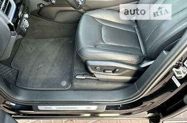 Внедорожник / Кроссовер Audi Q7 2017 в 