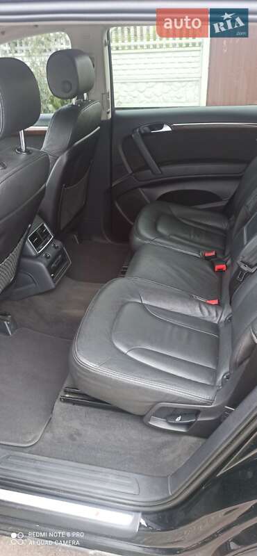 Внедорожник / Кроссовер Audi Q7 2013 в Одессе