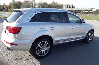 Позашляховик / Кросовер Audi Q7 2013 в Кам'янець-Подільському