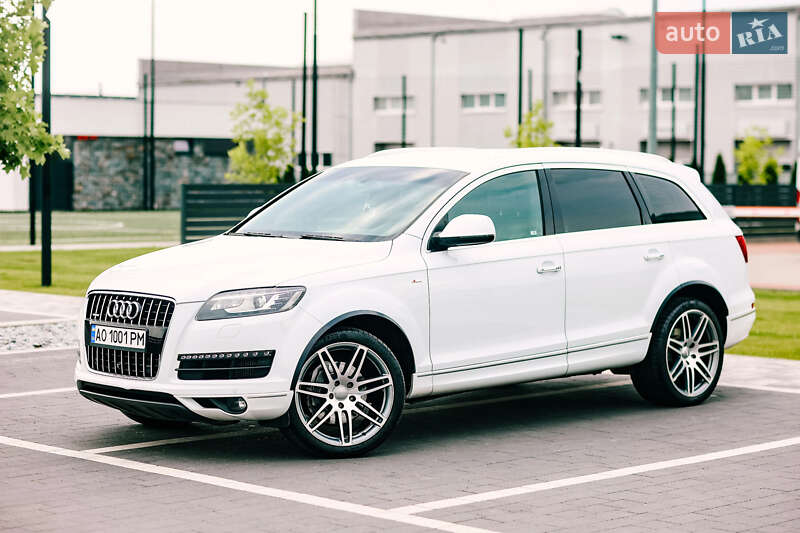 Внедорожник / Кроссовер Audi Q7 2012 в Мукачево
