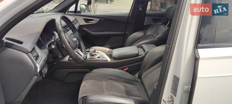 Внедорожник / Кроссовер Audi Q7 2016 в Черновцах фото 64 Внедорожник / Кроссовер Audi Q7 2016 в Черновцах