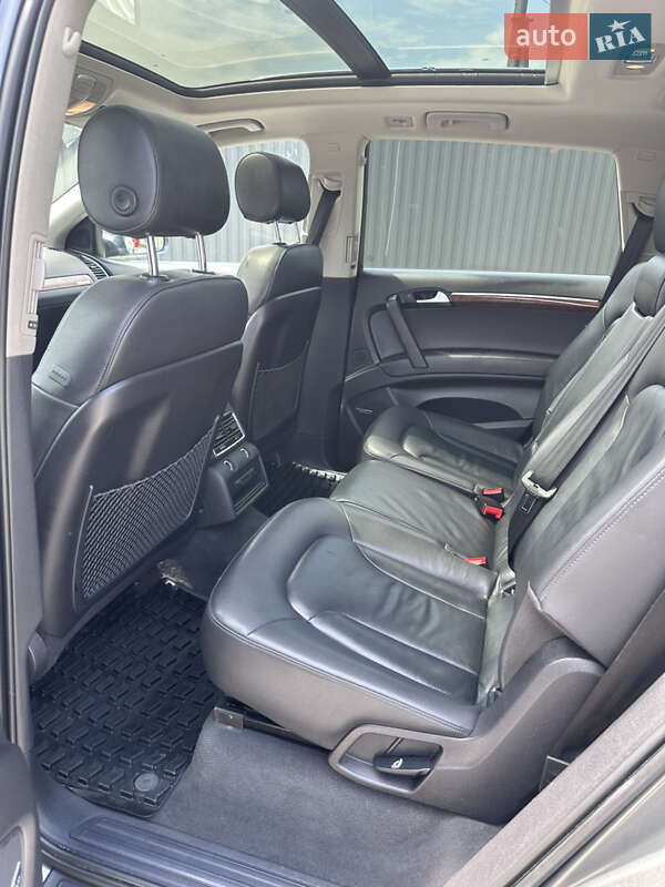 Внедорожник / Кроссовер Audi Q7 2015 в Львове фото 12 Внедорожник / Кроссовер Audi Q7 2015 в Львове