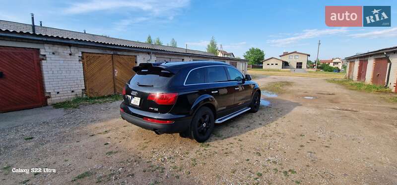 Позашляховик / Кросовер Audi Q7 2006 в Покровську
